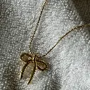 Kiss me bow necklace
