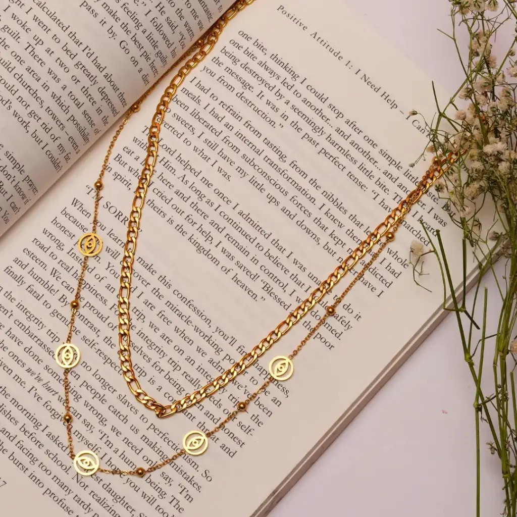 Double chain eye