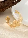 Chic Flower Hand Cuff