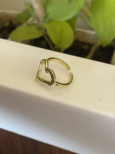 Hugged by love Ring